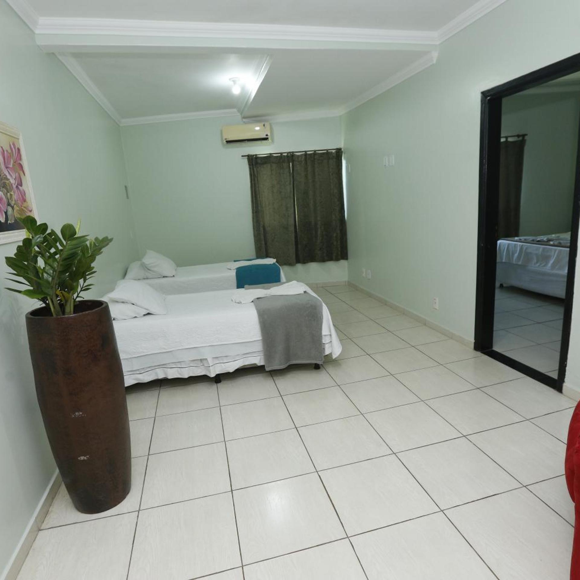 Eder Hotel 12/62