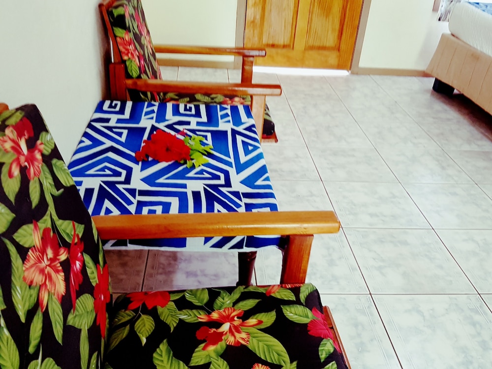 Le Uaina Beach Resort 8/50