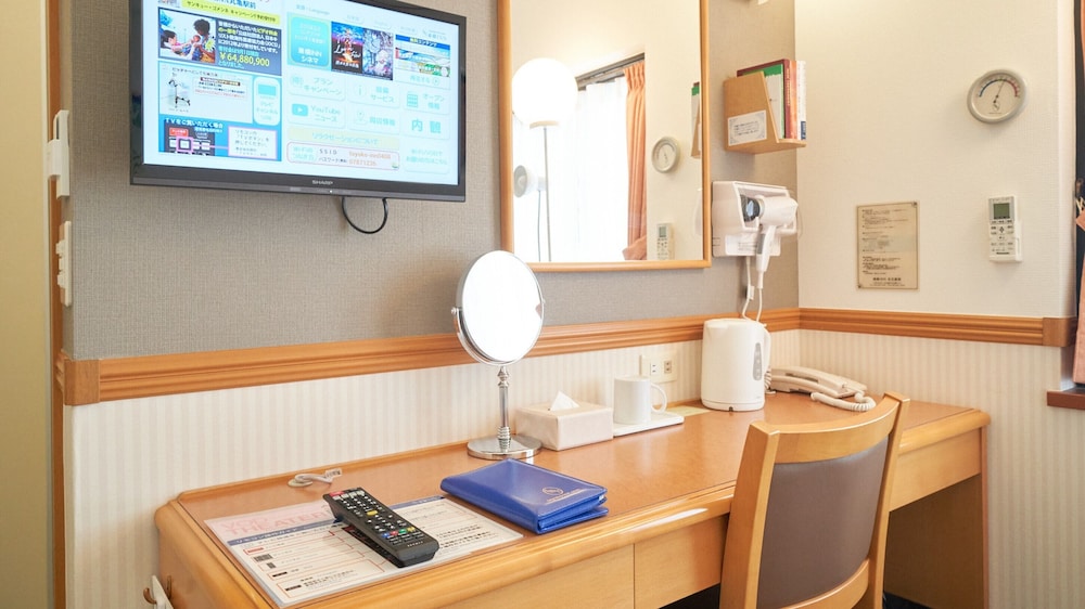 Toyoko Inn Nagoya Nishiki 12/58