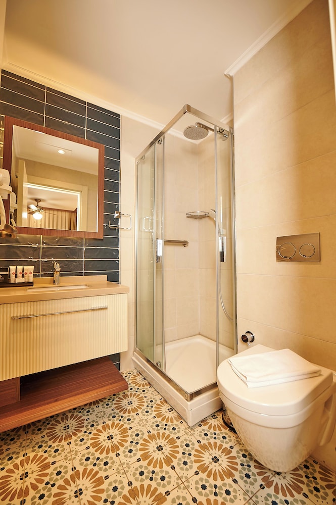 Saratoga Hotel Sultanahmet 54/59