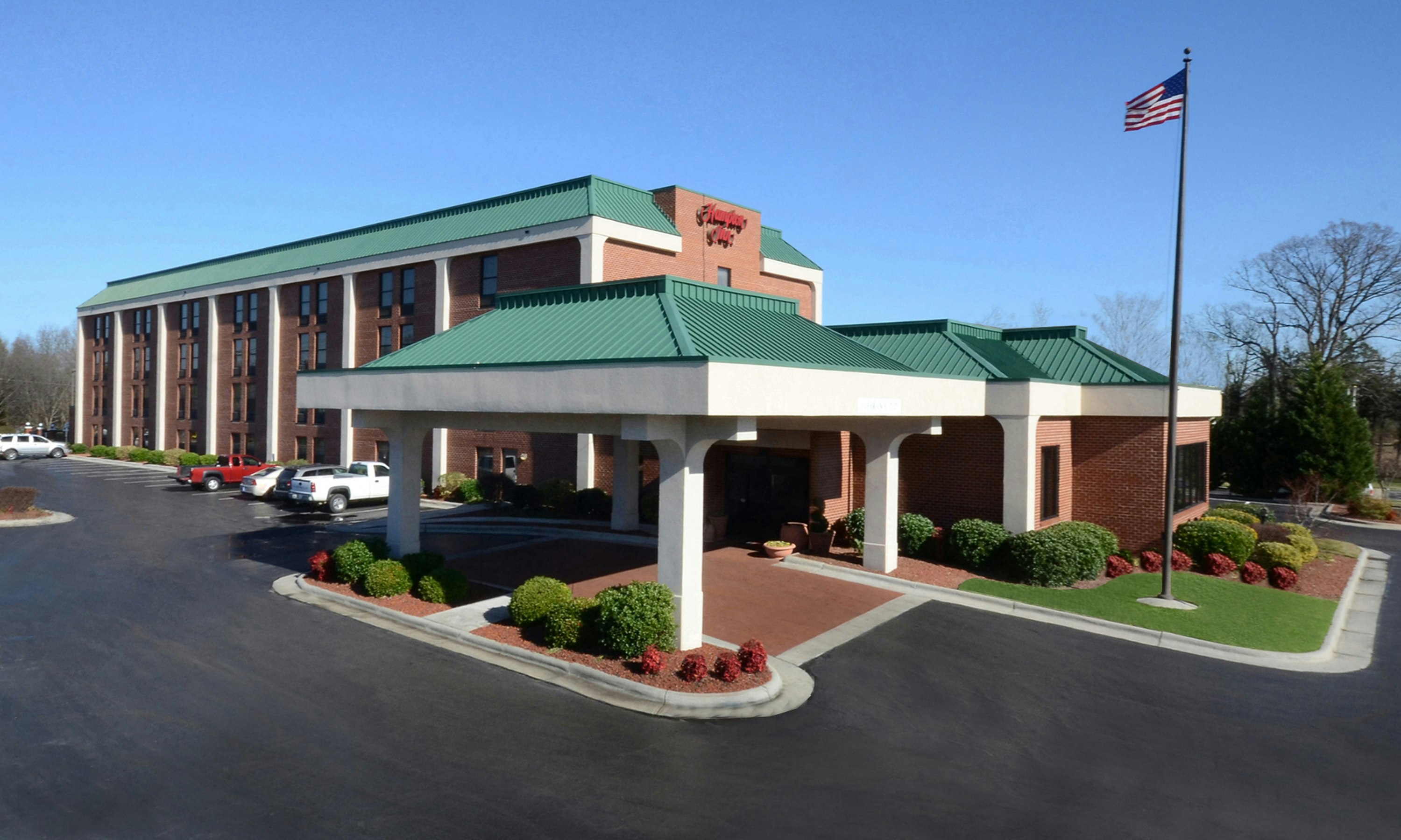 Hampton Inn High Point 51/52