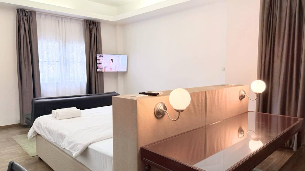Issara House Bangkok 26/57