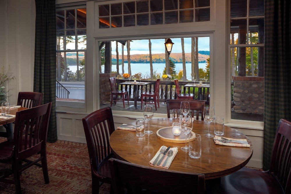 The Lodge at Schroon Lake 32/49