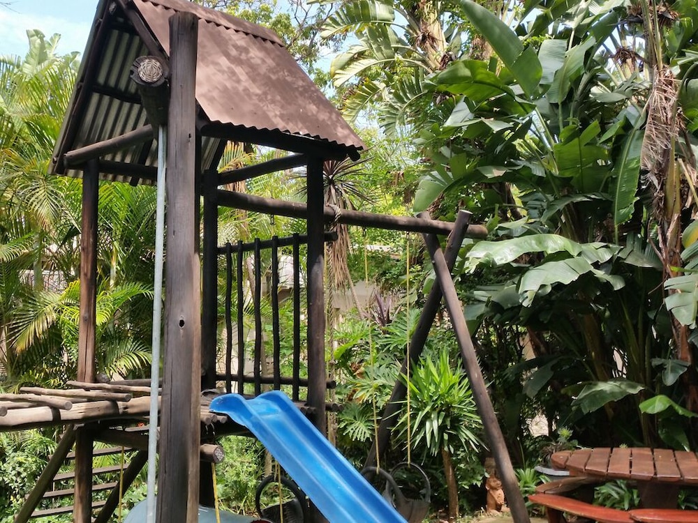 Country Blue Luxury Guest House 27/44