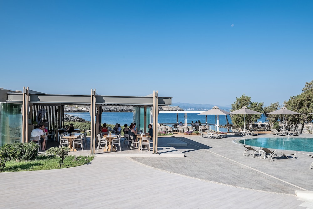 Kavos Hotel 59/80