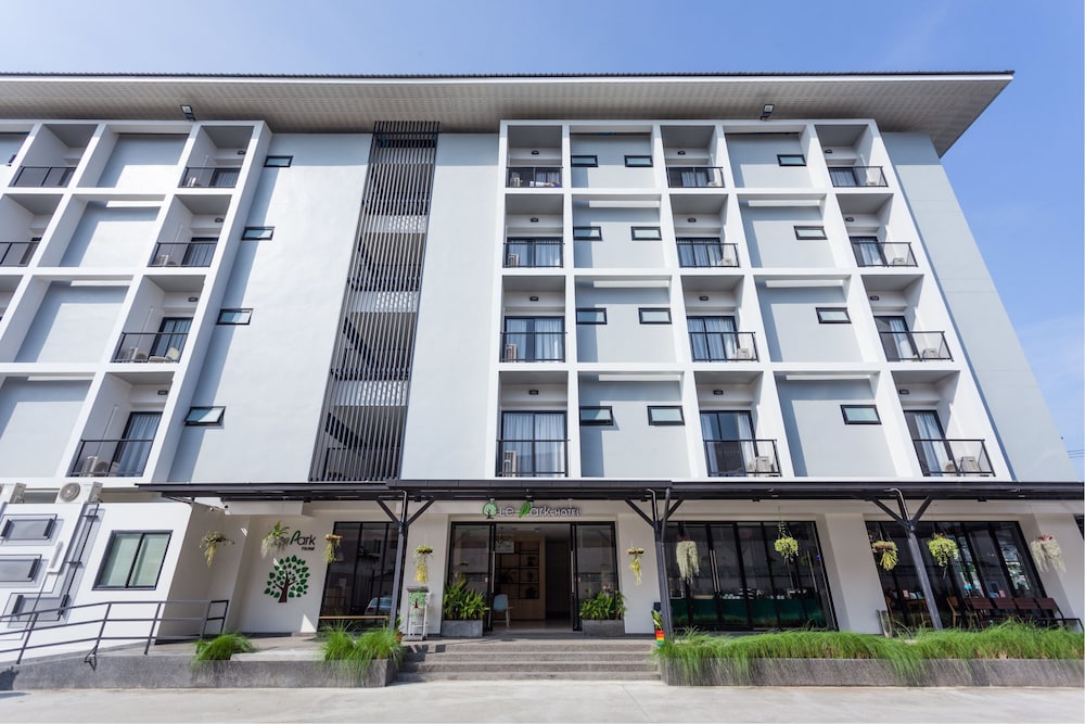 Le Park Hotel 2/43