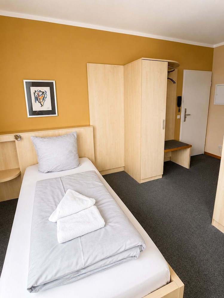 Hotel Select 25/40