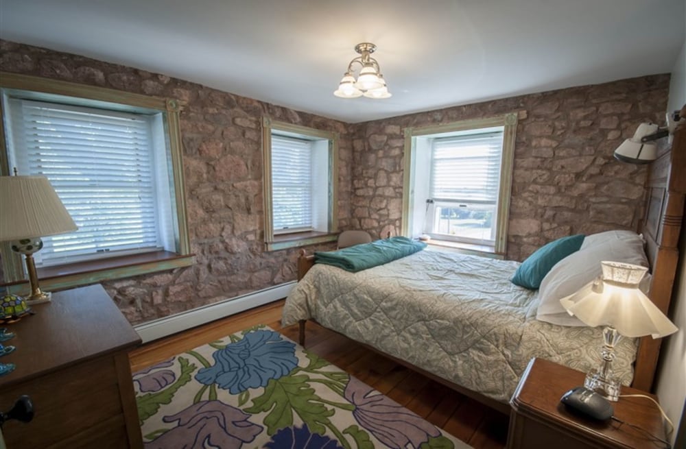 Frush Farm Bed & Breakfast 14/48