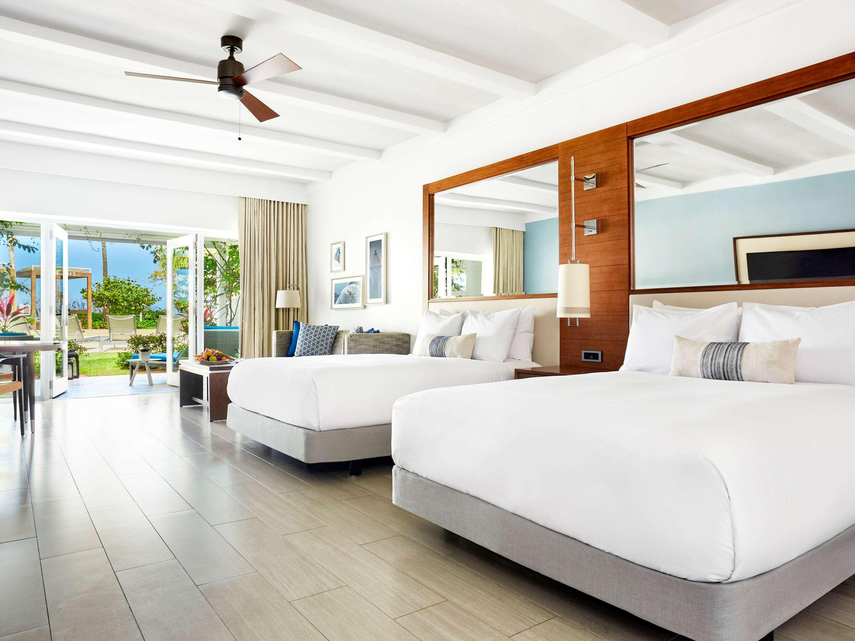 Deluxe, King Bed, Partial Ocean View, Grand Tower، Fairmont El San Juan Hotel 3/10