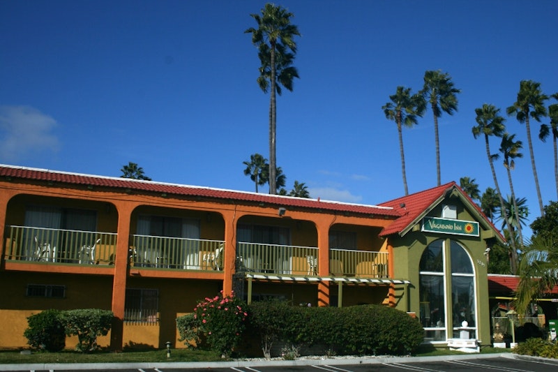 Vagabond Inn Costa Mesa 4/48