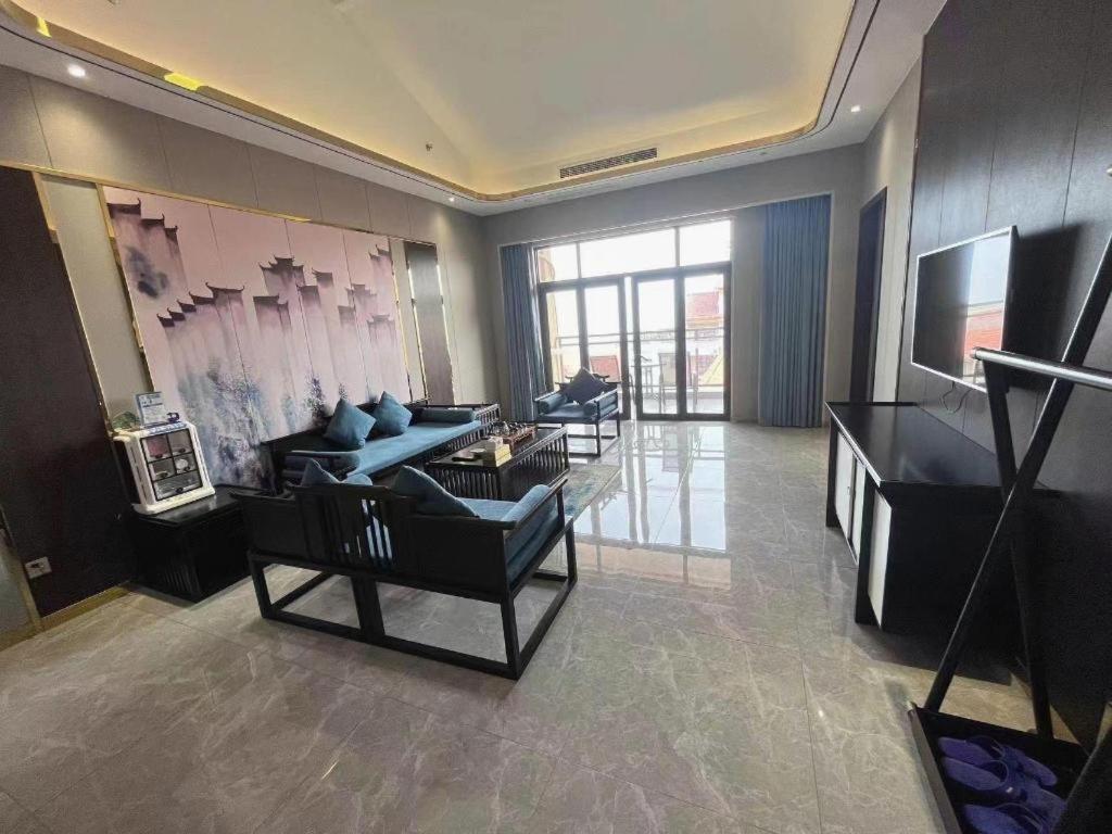 Fu'an Tailong Sea-View Hotel (Danzhou Haihua Island) 22/35