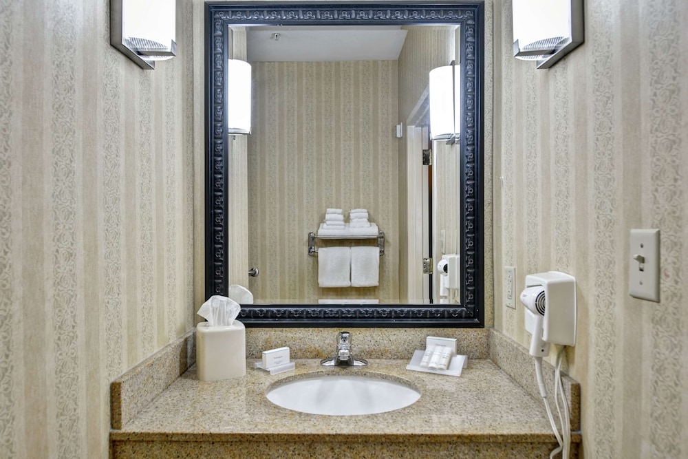 Hilton Garden Inn Hattiesburg 20/52
