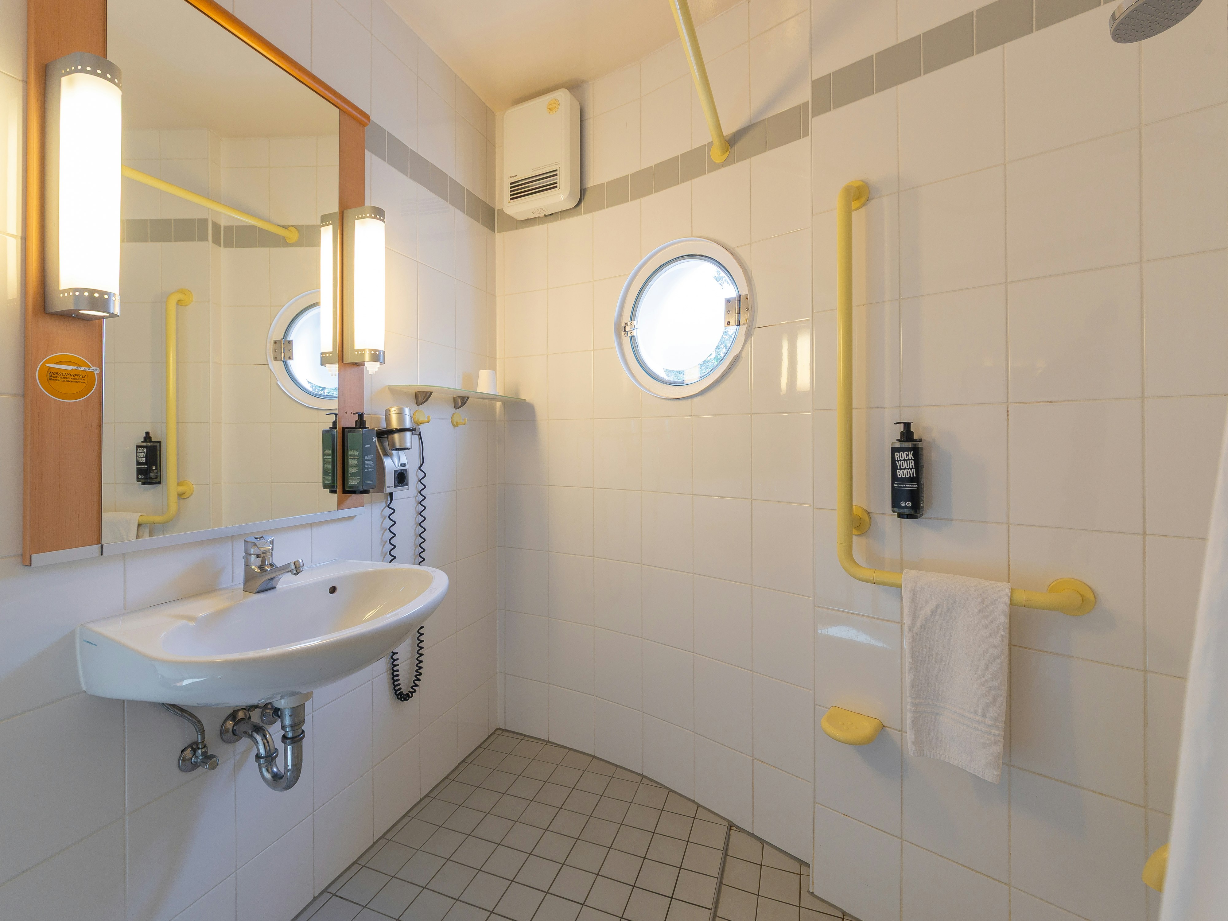 B&B HOTEL Essen-Hbf 28/31