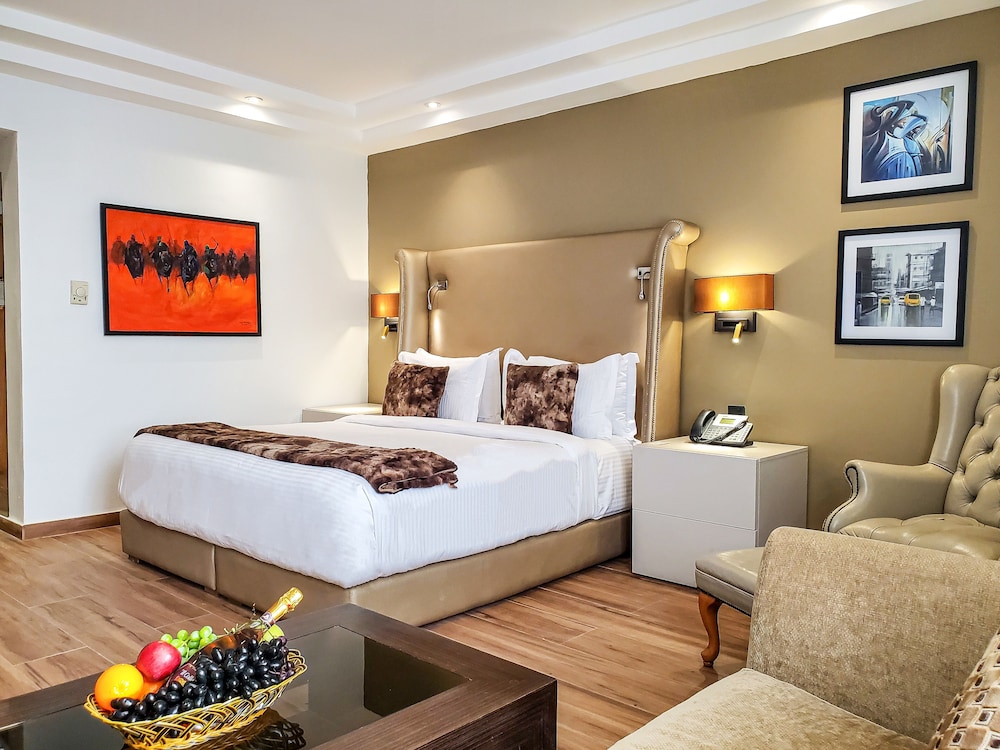 Victoria Crown Plaza 16/43