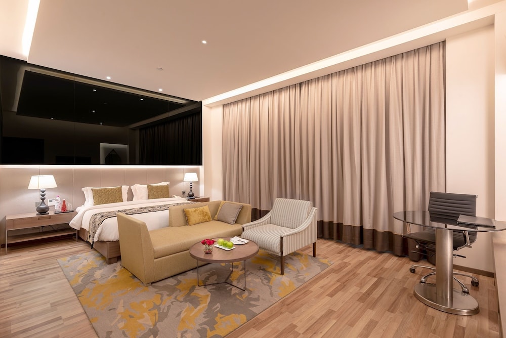 REGENTA CENTRAL RAJKOT 16/53