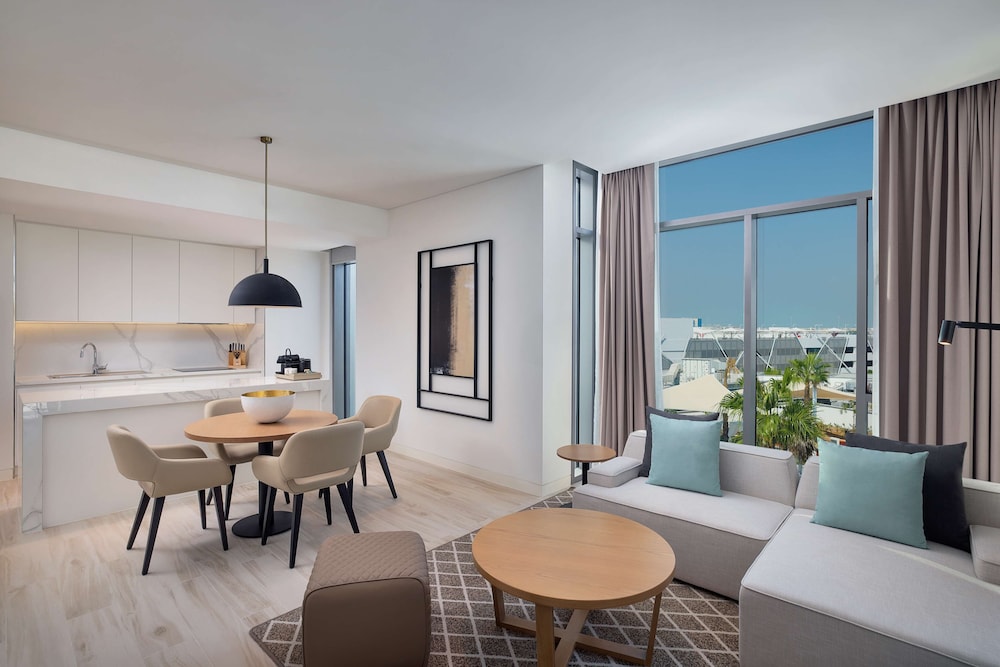 DoubleTree by Hilton Abu Dhabi Yas Island Residences 30/45