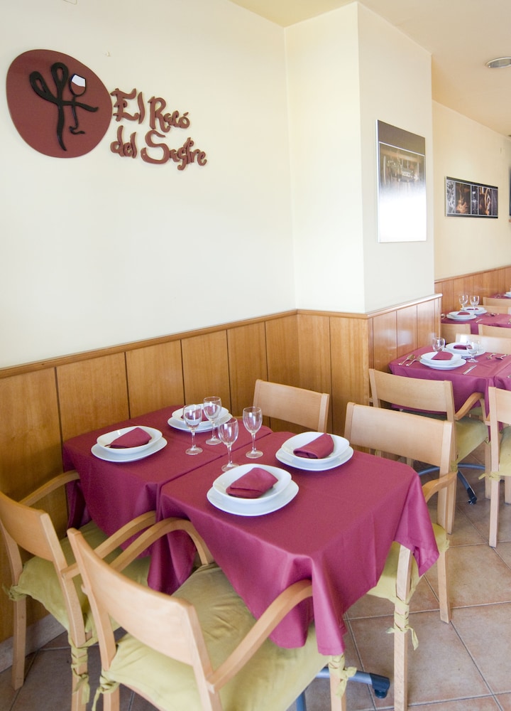 CIUTAT DE SANT ADRIA 33/39
