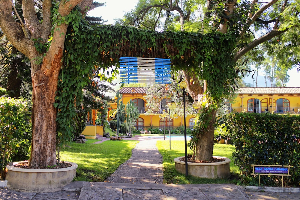 VILLA SANTA CATARINA 41/48