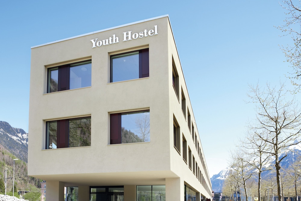 Interlaken Youth Hostel 2/63