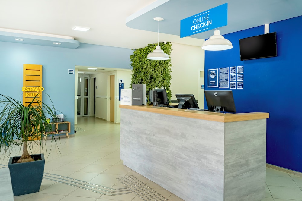 Ibis Budget Piracicaba 12/64