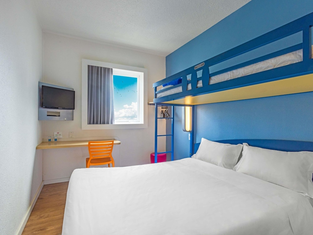 Ibis Budget Curitiba Centro 15/50