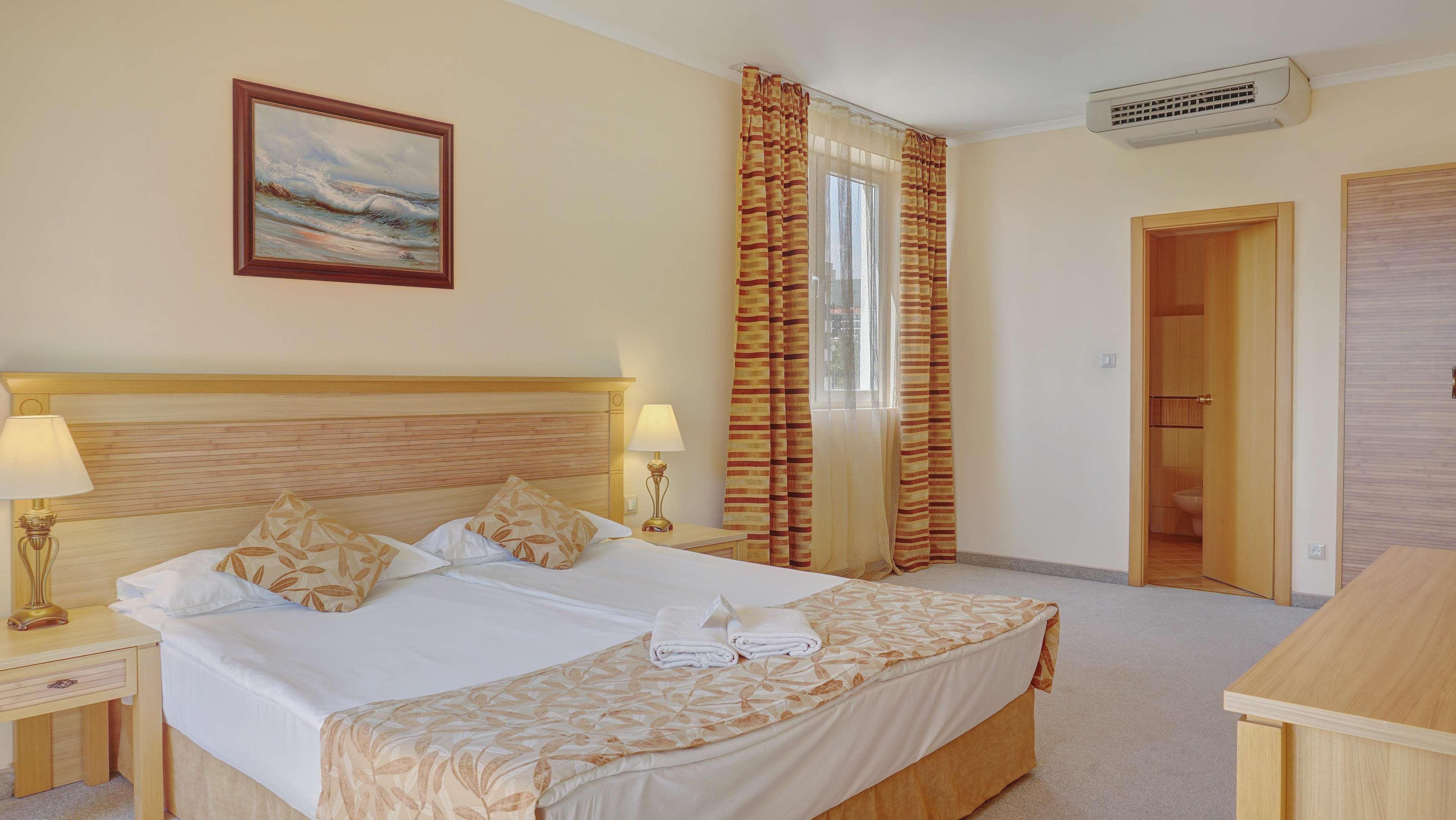 DIT Majestic Beach Resort 26/84