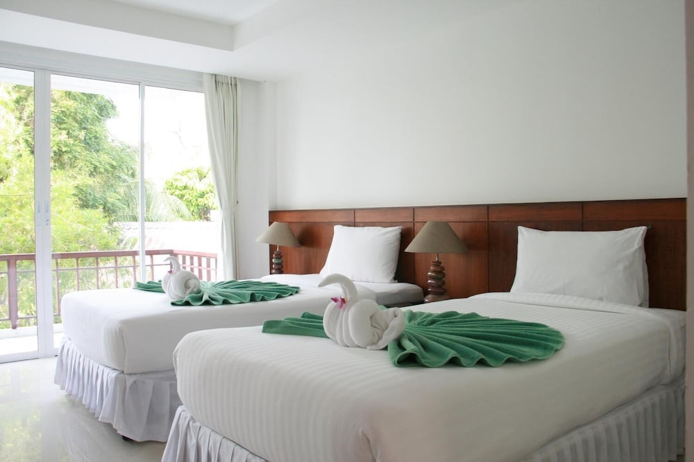Kirati Beach Resort 7/40