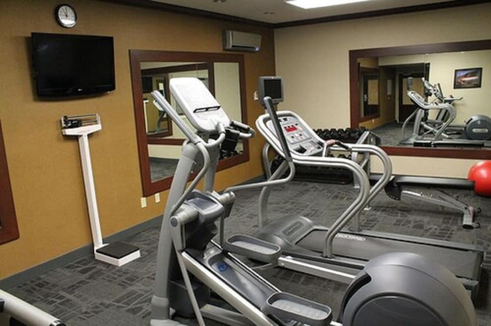 Auburn Place Hotel &amp; Suites - Paducah 10/26