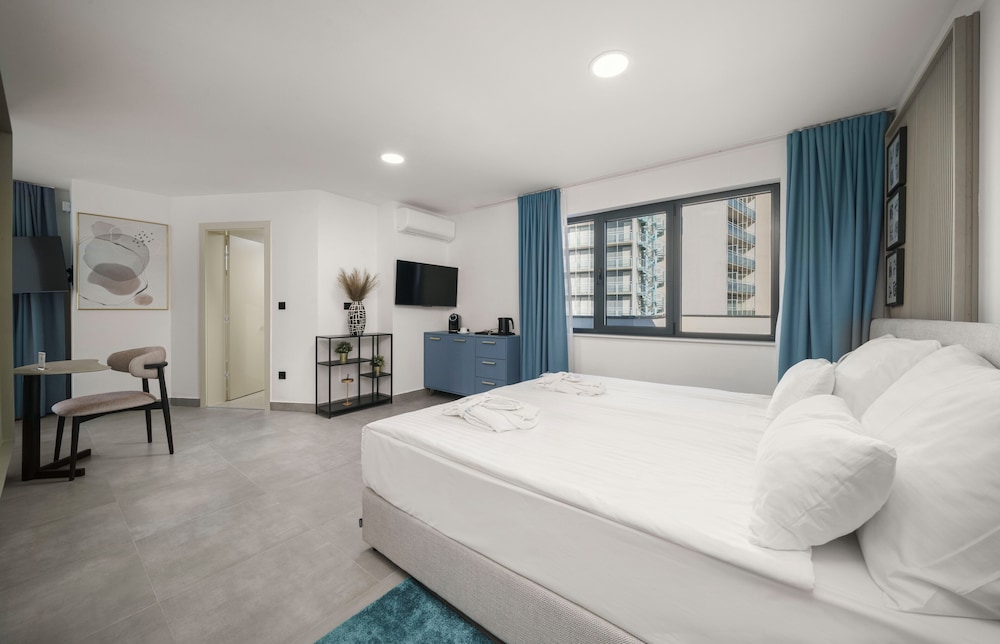 SeeSea Hotel 27/65