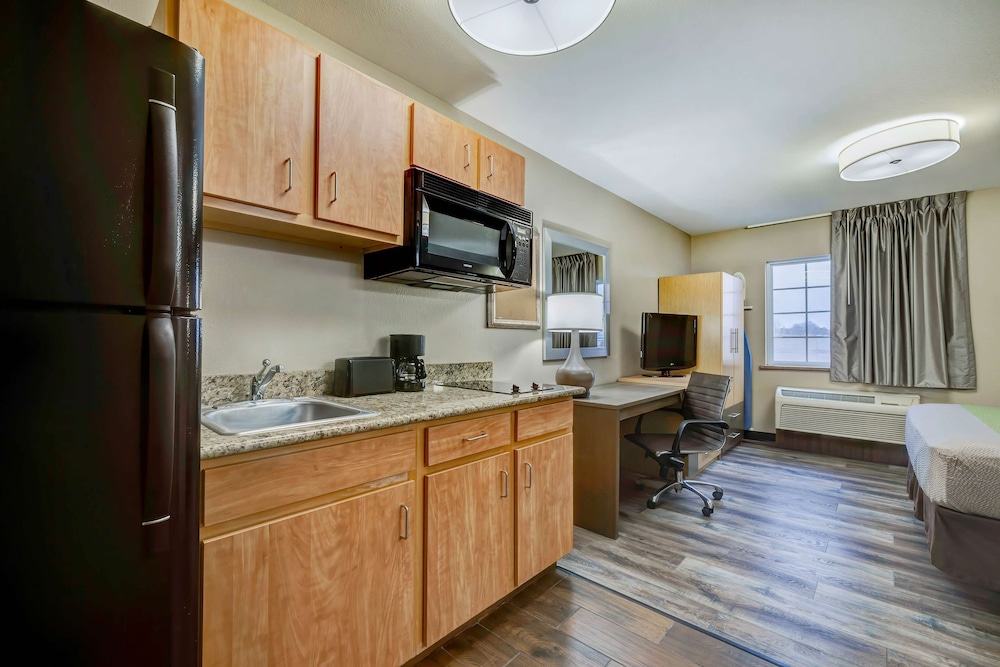 Studio6 Lenexa, KS - Overland Park 9/53