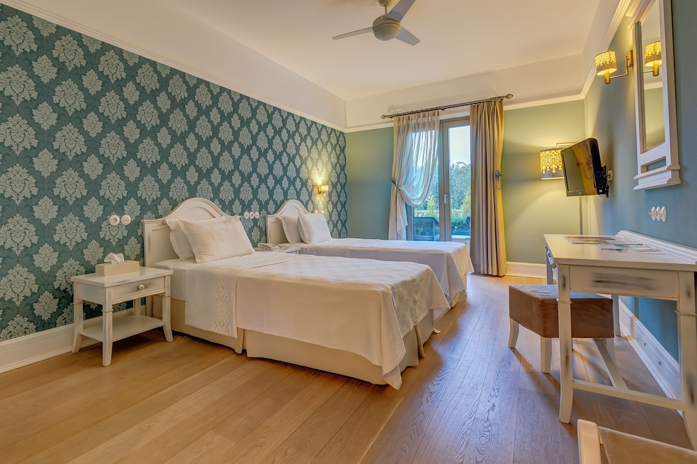 Antmare Hotel 17/50