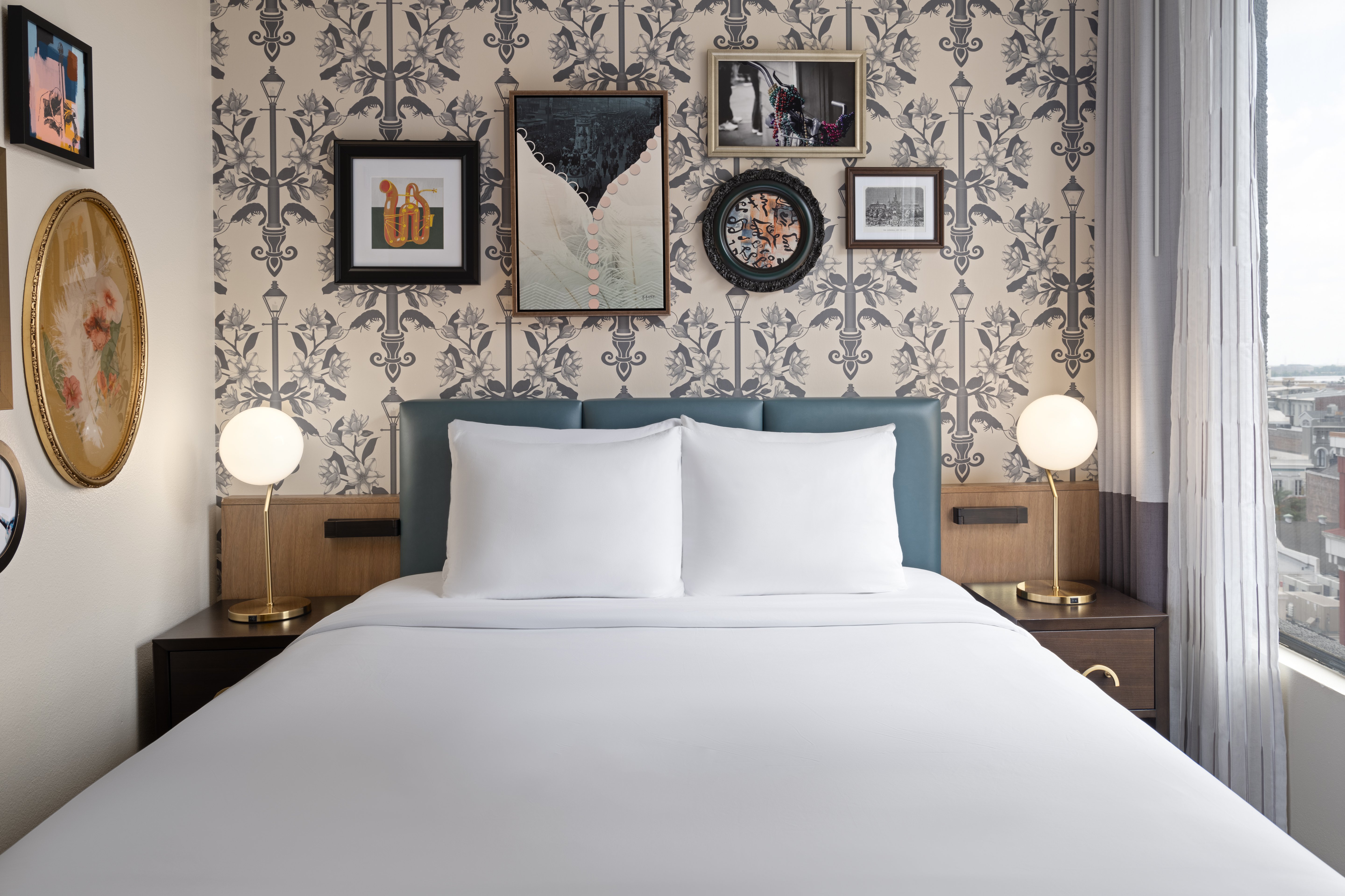 Room, Queen Bed, Accessible