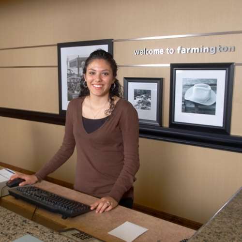 Hampton Inn & Suites Farmington, NM 6/33