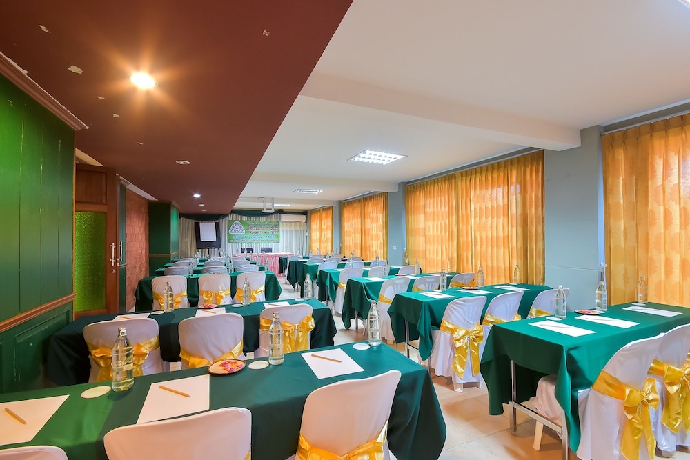 SEASON PALACE HUAHIN HOTEL 31/40