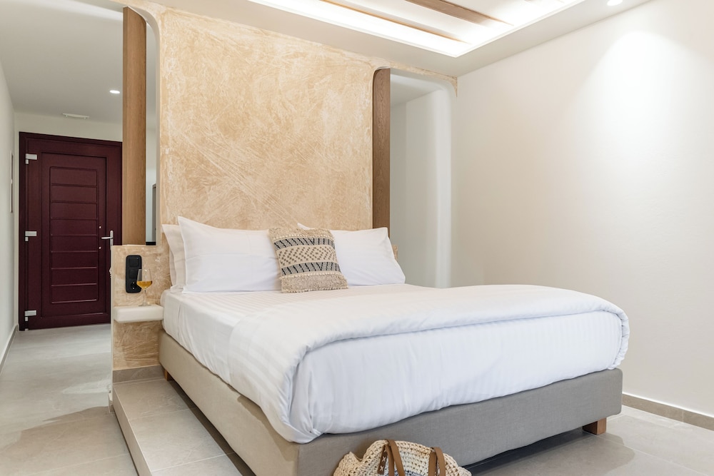 Perla Hotel 26/73
