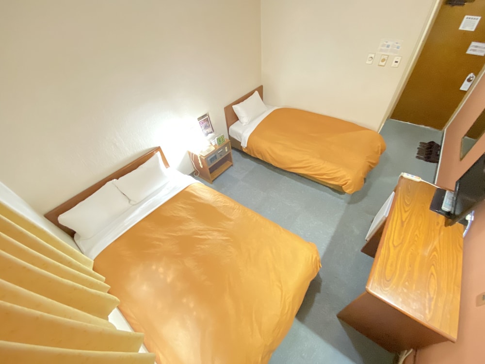 Hotel 1 2 3 Kokura 24/68