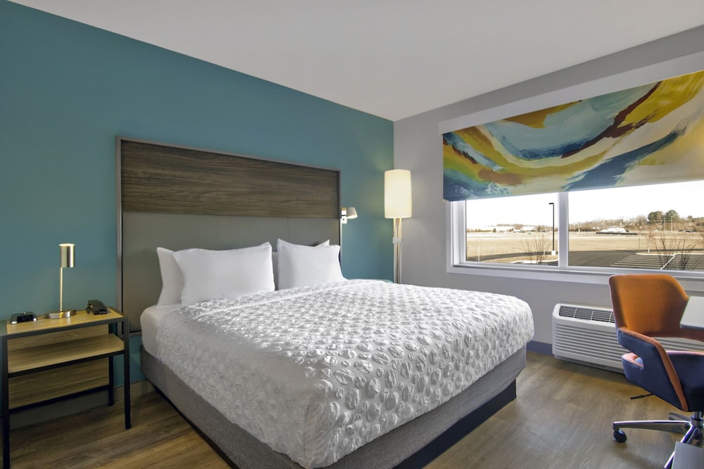 Tru By Hilton Ashburn One Loudoun, Va 14/53