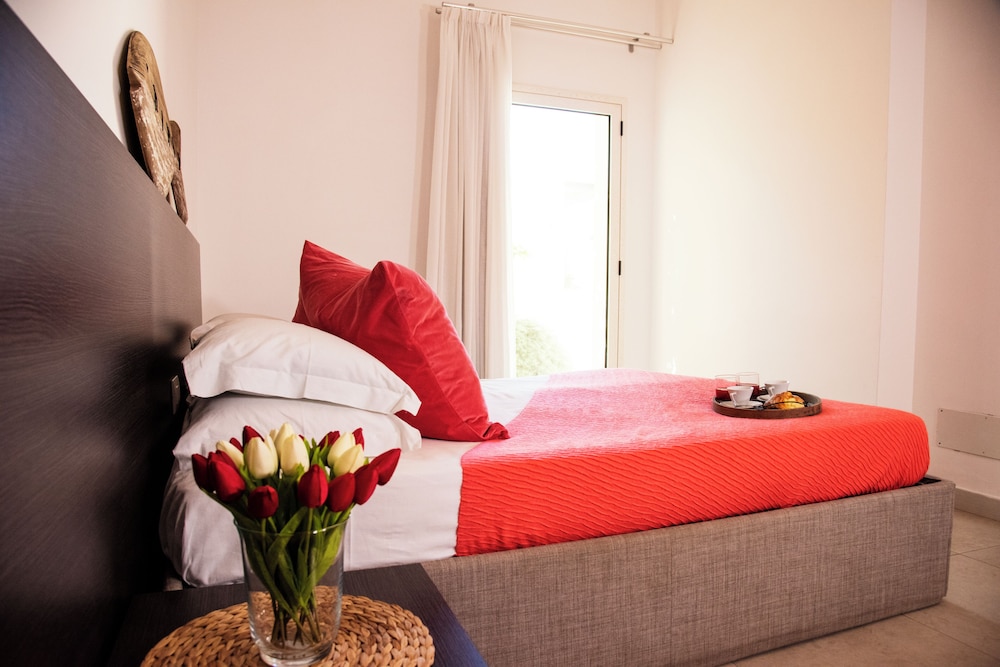 King Bed, 3 Beds, Murphy Bed, Terrace, High Floor