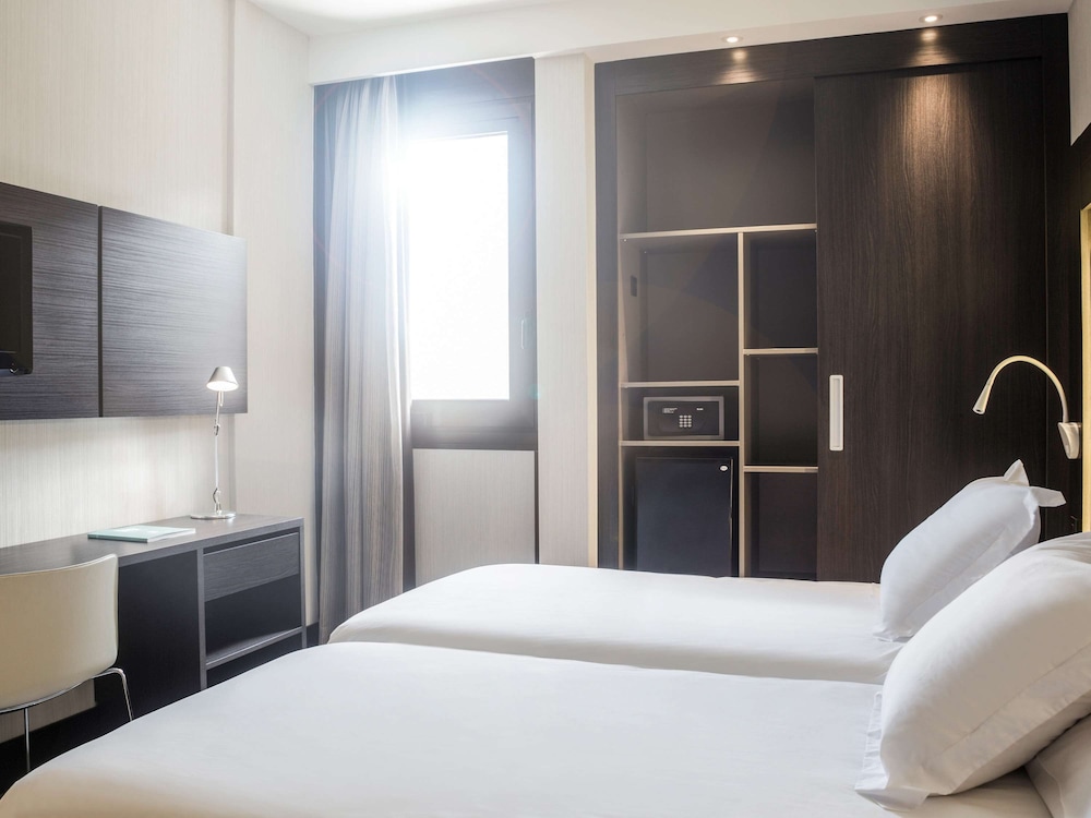 Novotel Madrid Center 19/77