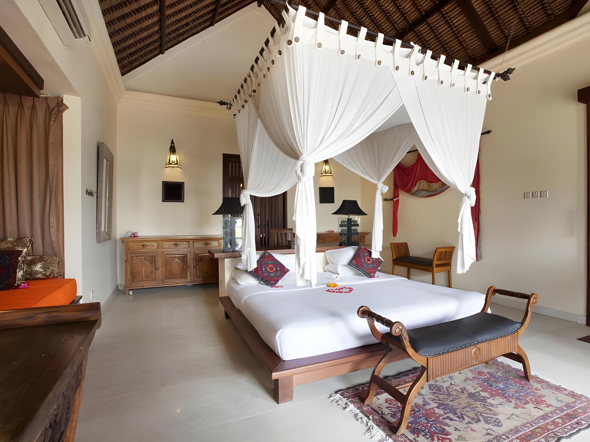 Suite, Ocean Front