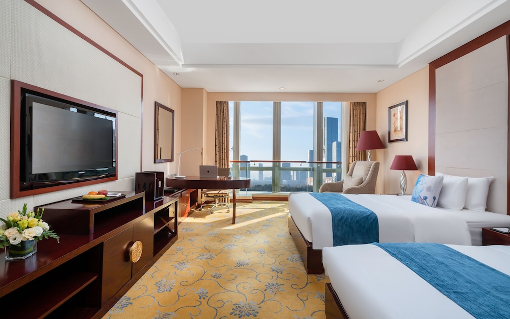 1 BEDROOM, LUXURY, TWIN BEDS