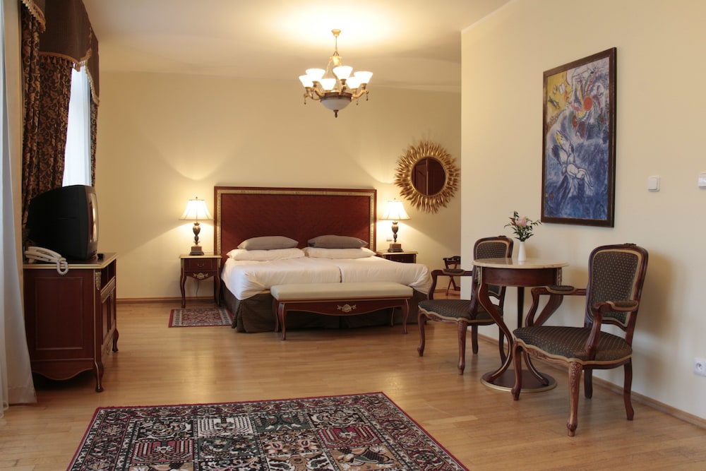 Hotel Residence Romanza 34/62