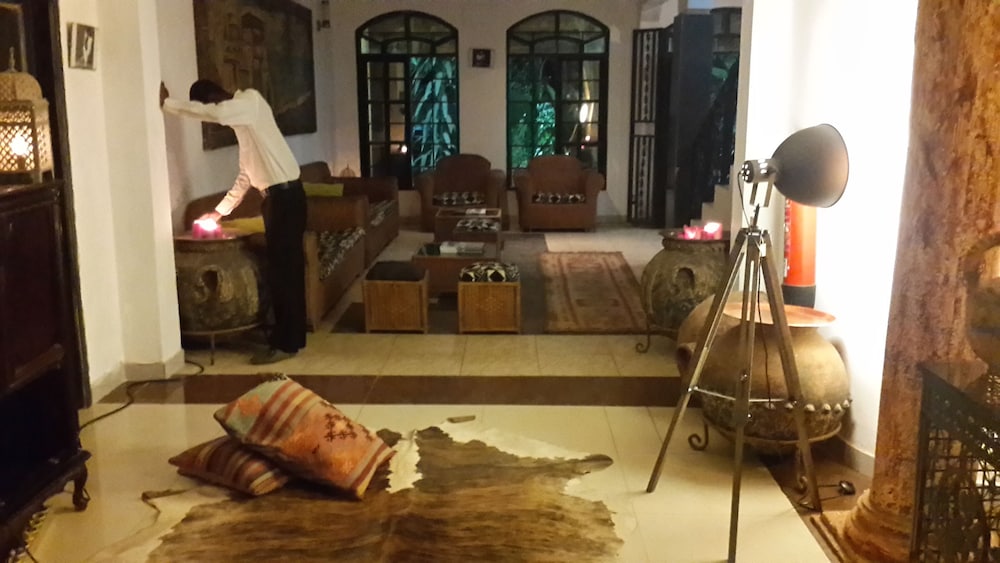Accra Royal Castle Apartments Suites 26/48