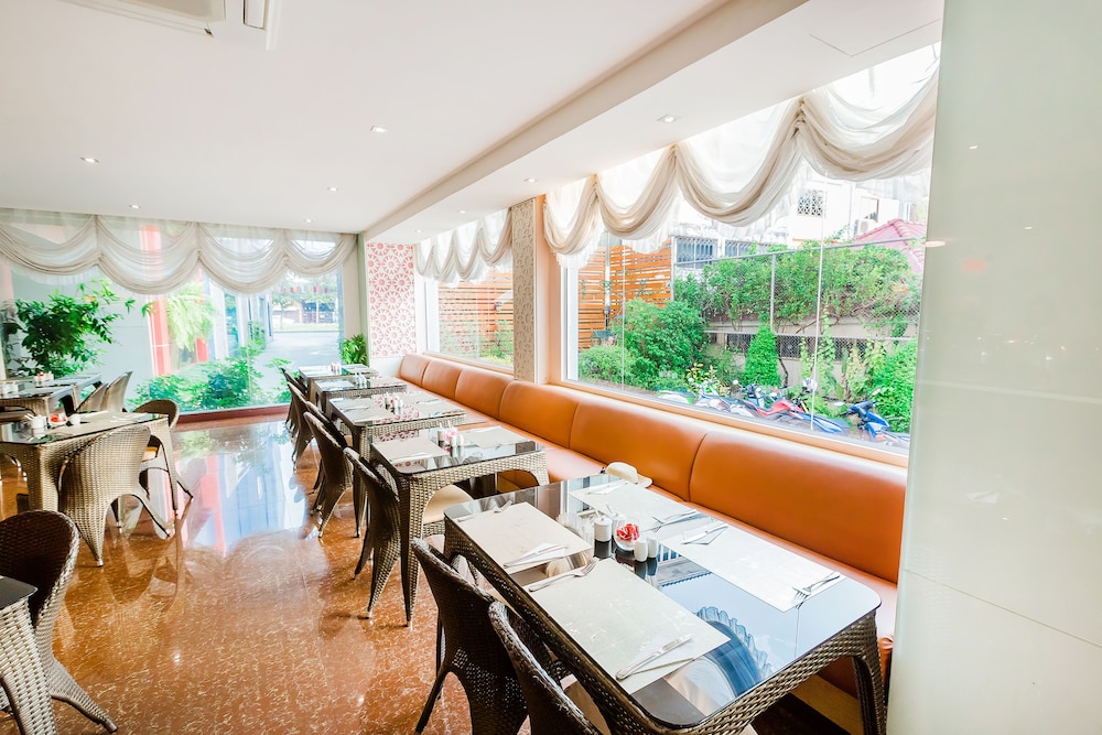 Roseate Hotel Chiang Mai 61/71