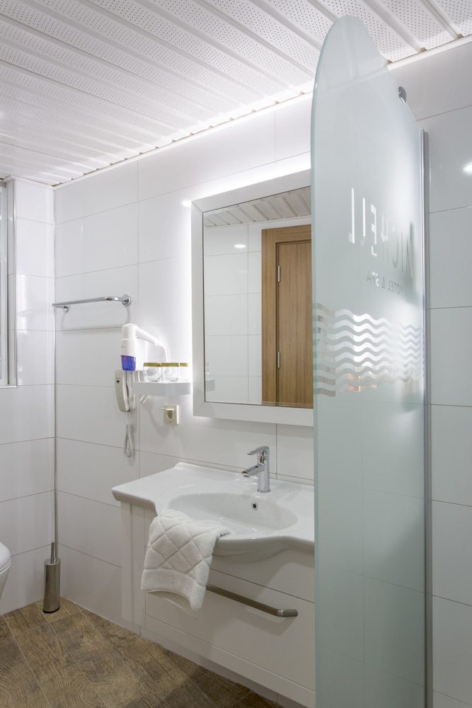 Michell Hotel - Adult Only 48/50