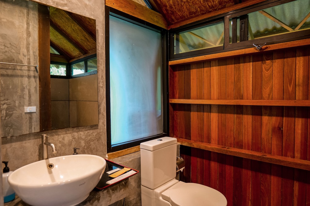 Tinidee Hideaway Tonsai Beach Krabi 49/50