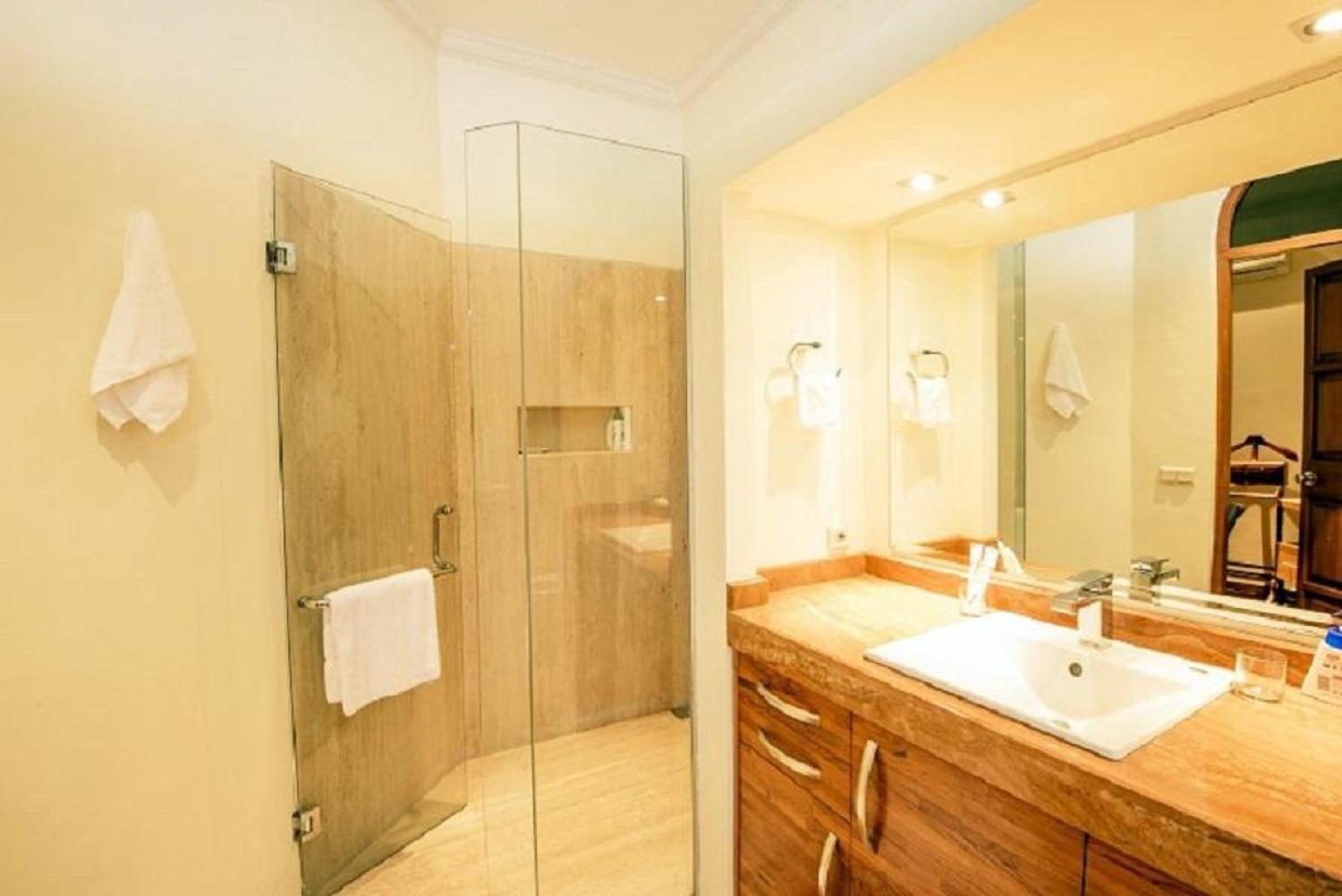 Urbanest Inn Villa 47/50