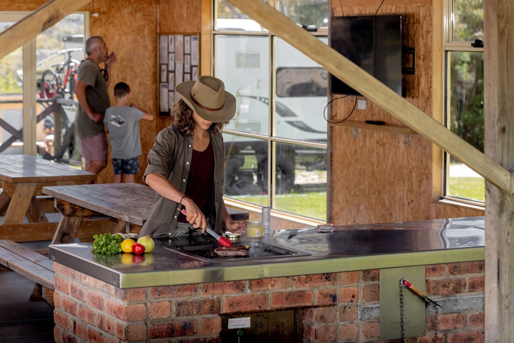 BIG4 Iluka on Freycinet Holiday Park 4/32