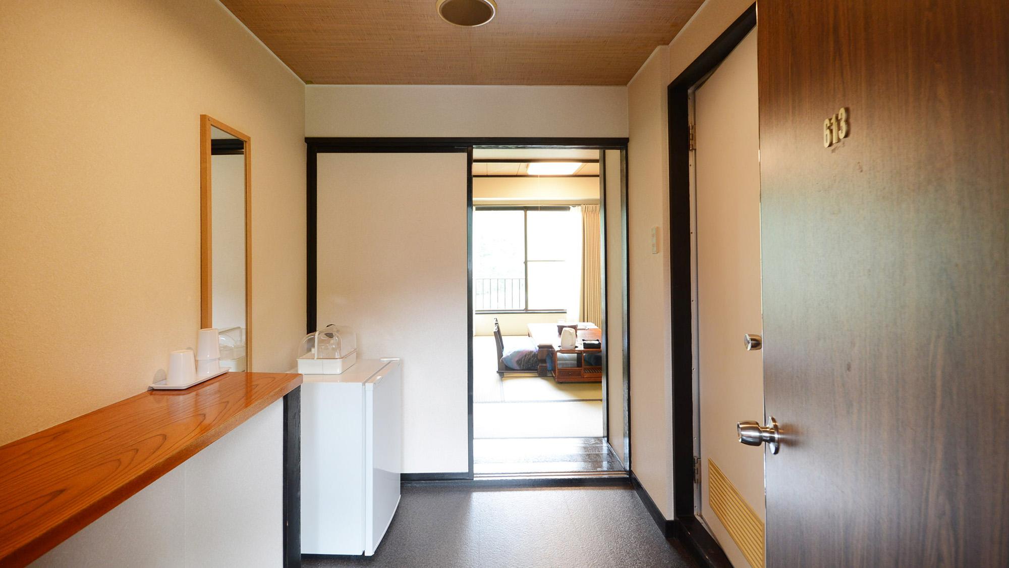 Japanese, Mountain Side, Tatami
