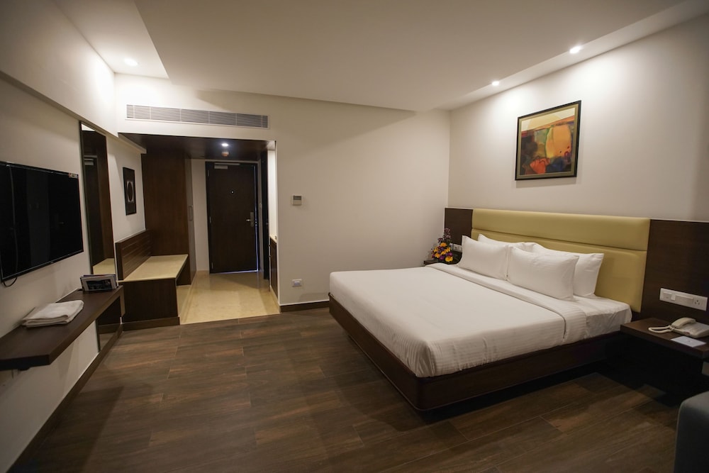 Jaag Hotel 10/50